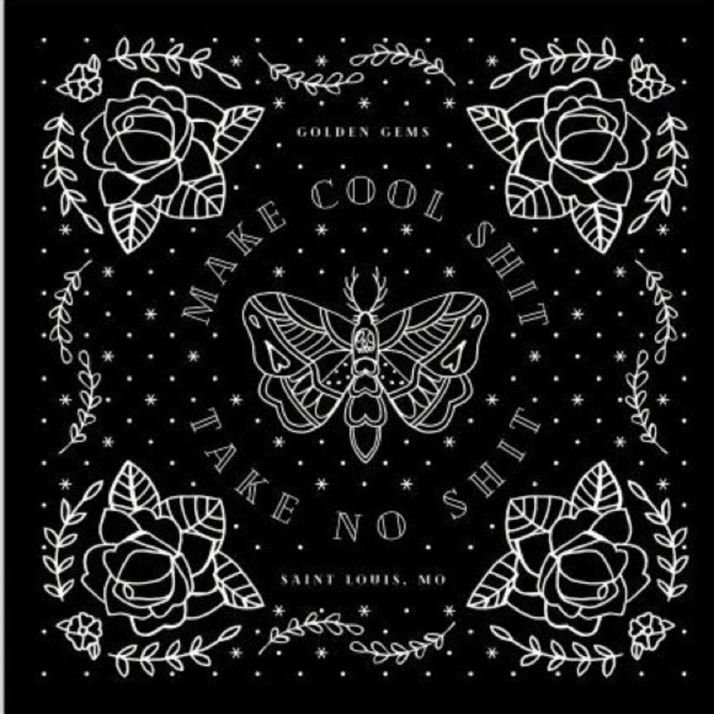 Black Bandana - Picture 3 of 5